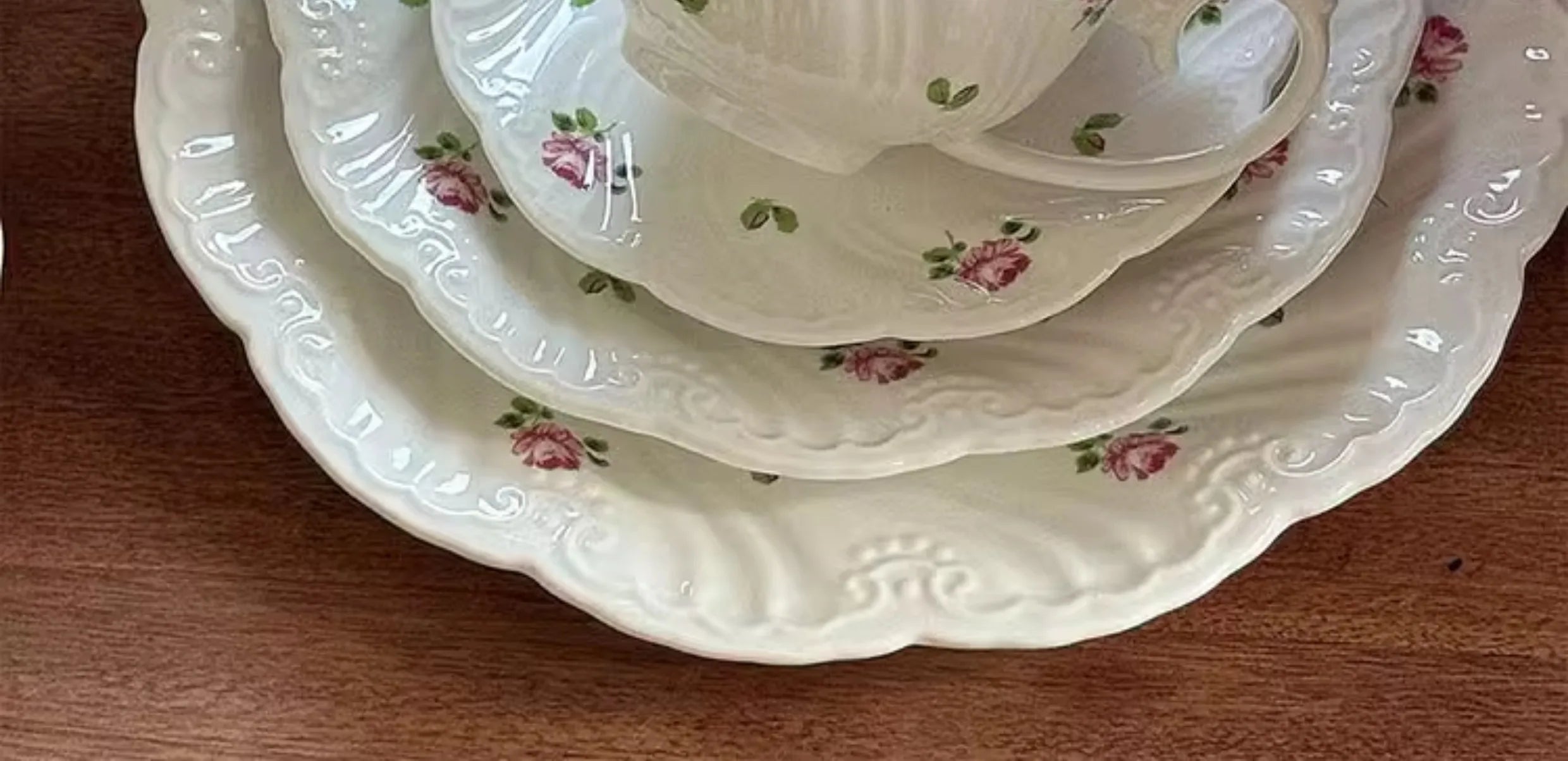 Ceramic Plate Set Coffee Cup Saucer Beautiful Tableware Vintage Rose Dessert Plate